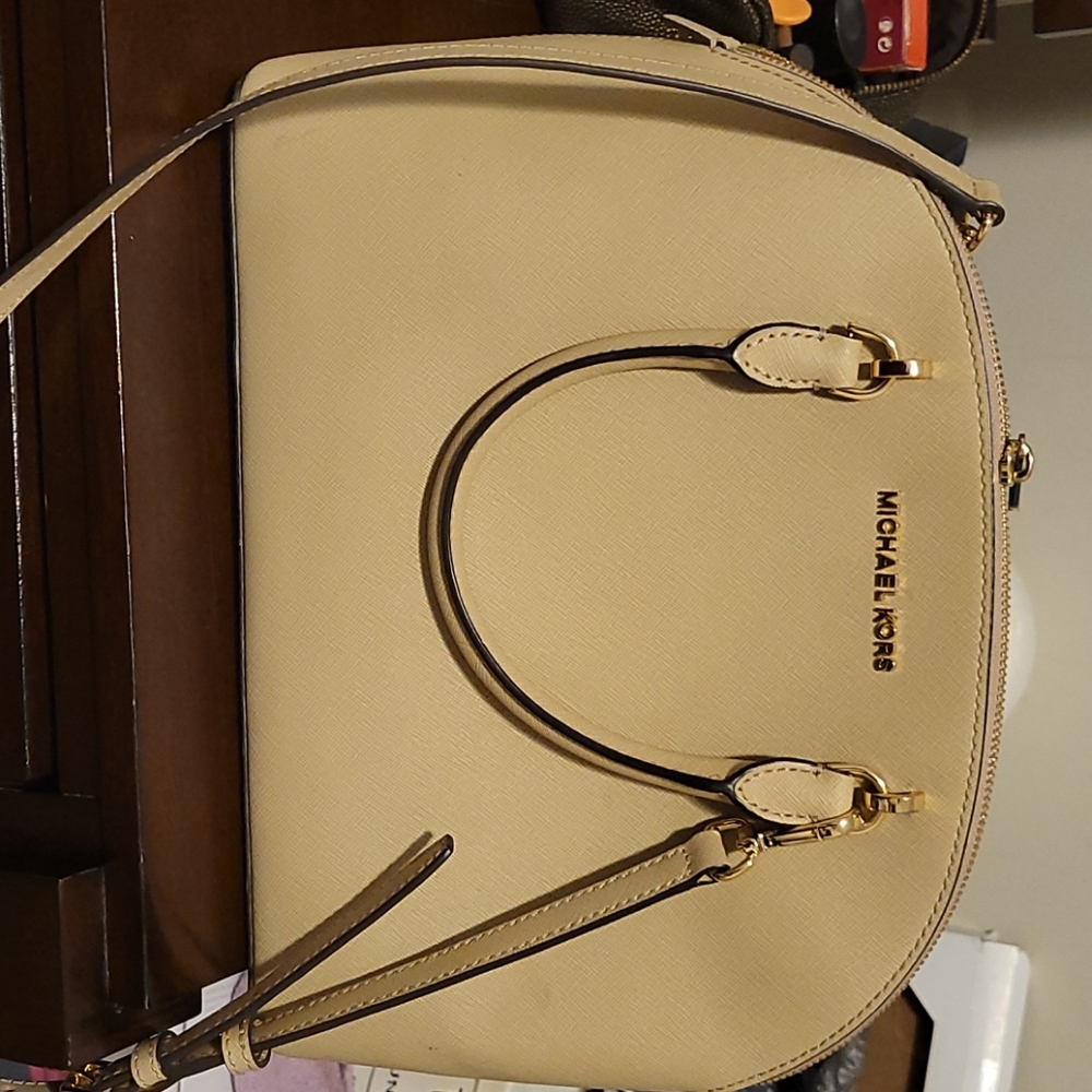 Hand bags